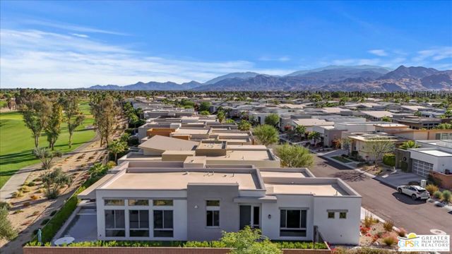1280 Celadon Street, Palm Springs CA: https://media.crmls.org/mediaz/b76657c9-8b26-40c7-982e-145cb9751c6f.jpg