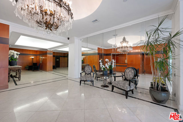 10787 Wilshire Boulevard, Los Angeles CA: https://media.crmls.org/mediaz/b767c0dd-0c98-4da6-90dd-fb3a128c92bd.jpg