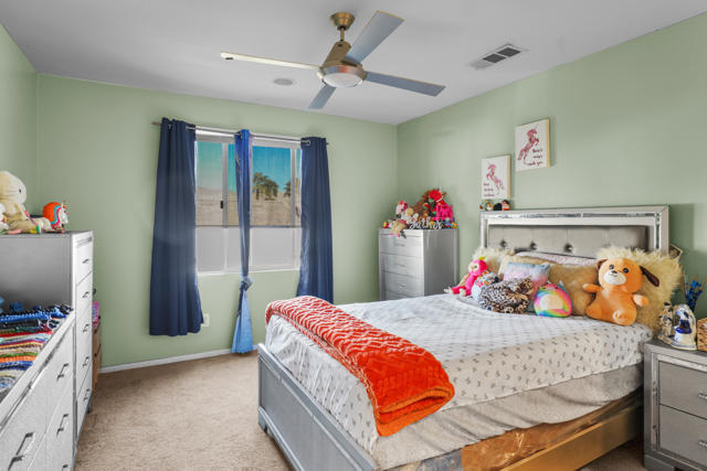 82600 Lordsburg Drive, Indio CA: https://media.crmls.org/mediaz/b76a4830-bdf8-43b0-8d20-b60d6519aa3d.jpg