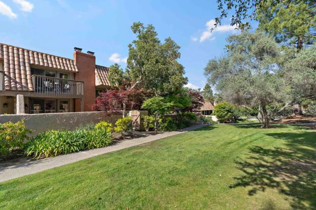 133 El Porton, Los Gatos CA: https://media.crmls.org/mediaz/b76d2e7c-8055-410d-ac4f-6811ab8c4688.jpg