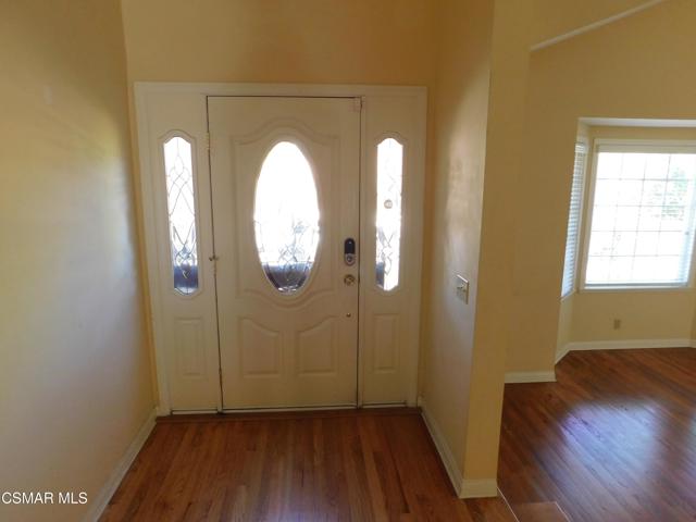 29140 Quail Run Drive, Agoura Hills CA: https://media.crmls.org/mediaz/b76d6a7e-aa94-49ee-aff5-de63c215d489.jpg
