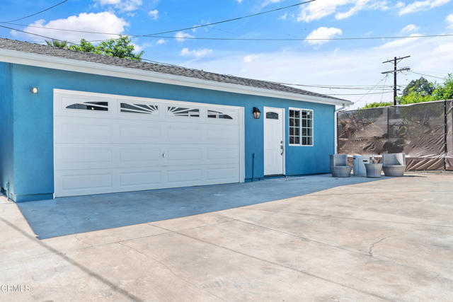 1015 Nolden Street, Highland Park CA: https://media.crmls.org/mediaz/b76f6adc-20cd-4941-baea-3bdd0750e3ce.jpg