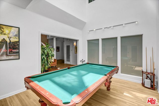 265 Redlands Street photo 8