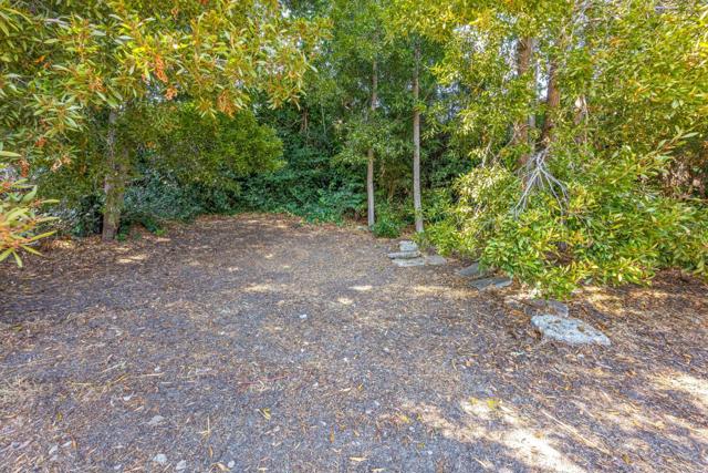 3121 Monticello Avenue, Oakland CA: https://media.crmls.org/mediaz/b770d8ae-ef4c-450d-bbae-cf91ba8f5fbf.jpg