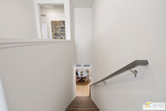 41171 Emory Lane, Palm Desert CA: https://media.crmls.org/mediaz/b771bc99-fccf-4f1c-8349-2359e9cf75c7.jpg