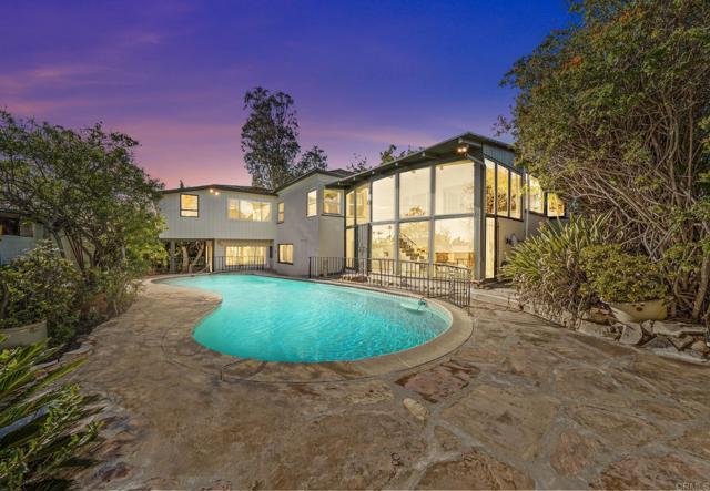 Front Image Thumbnail for CRNDP2602637