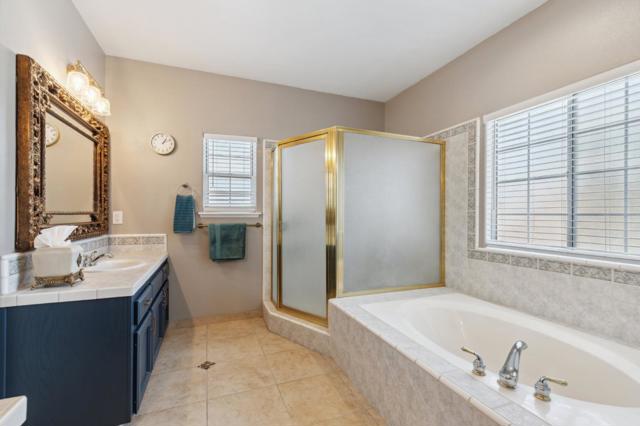 7355 Edgewater Street, Chowchilla CA: https://media.crmls.org/mediaz/b7733763-76cc-454c-ad43-3faa5c07321c.jpg