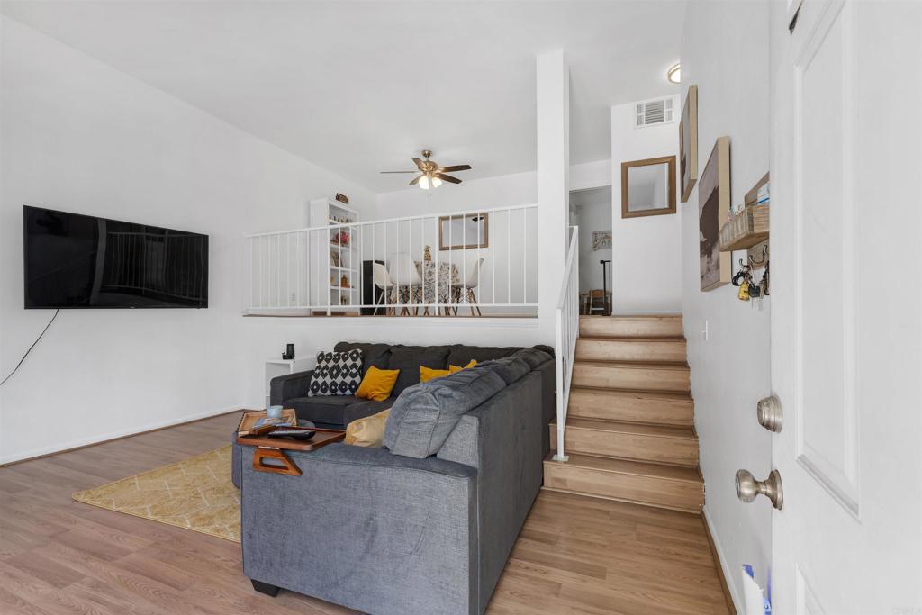 14293 Foothill Blvd #19