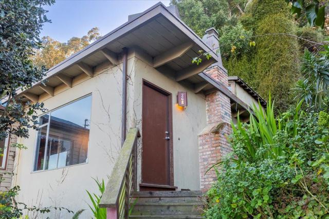 268 Olympian Way, Pacifica CA: https://media.crmls.org/mediaz/b773fd5a-55e1-4597-bc4c-c3e9ac8b91a0.jpg