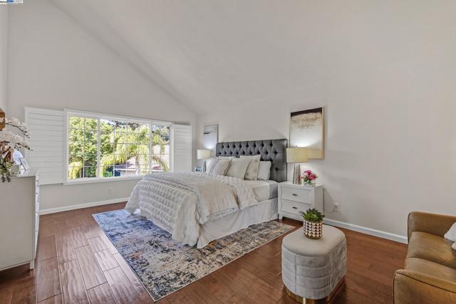 Image 20 of 42 For 45421 Parkmeadow Dr