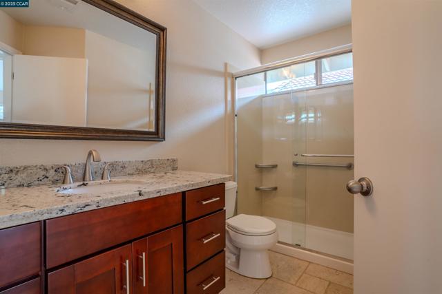 772 Lakemont Pl, San Ramon CA: https://media.crmls.org/mediaz/b7761d6f-f6d3-4847-a1c3-996ce1eca444.jpg
