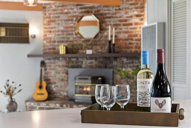 3612 Los Flores Avenue, Concord CA: https://media.crmls.org/mediaz/b776934c-3b96-4f5c-a5f3-c41d27280e41.jpg