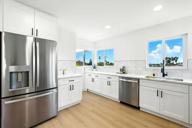 4542 Milton Street, San Diego CA: https://media.crmls.org/mediaz/b777ce02-2839-4fb4-a485-fd07af77ef04.jpg