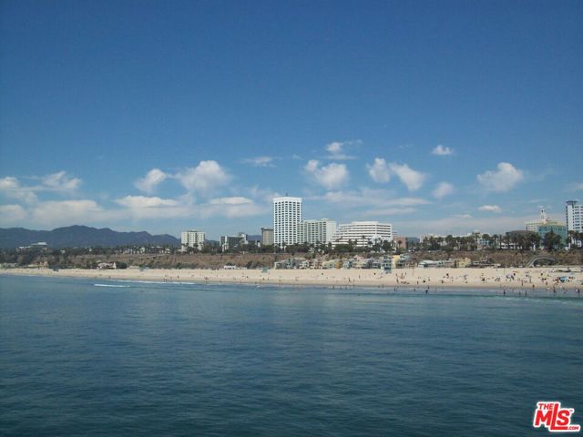 1221 W OCEAN Avenue, Santa Monica CA: https://media.crmls.org/mediaz/b77828c8-333d-4dc5-9e71-943c56f24a95.jpg