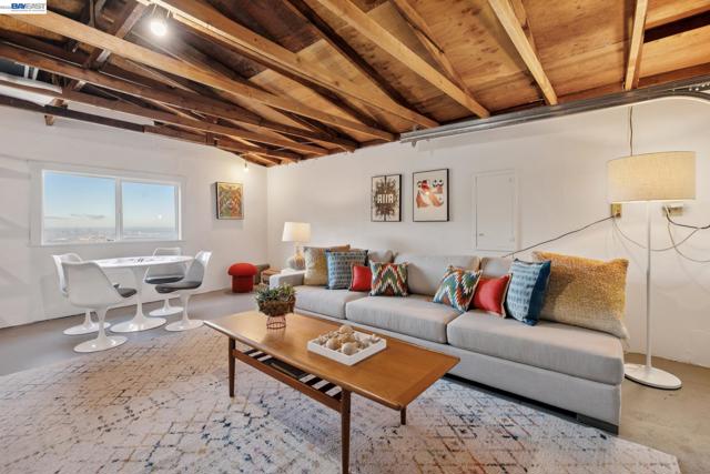 6801 ARMOUR DRIVE, Oakland CA: https://media.crmls.org/mediaz/b778b2ad-3ac5-4d6b-9e54-298e9aaae188.jpg