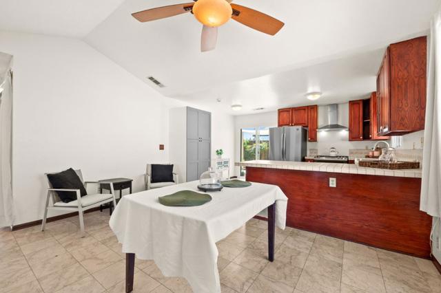 1014 Croyden Way, Manteca CA: https://media.crmls.org/mediaz/b778d6c1-73cd-4455-9ddb-5ab8a36e972d.jpg