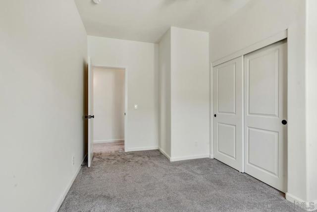 130 Scenic Dr, El Cajon CA: https://media.crmls.org/mediaz/b779c232-0107-464a-8fa4-bc1b090a5ff8.jpg