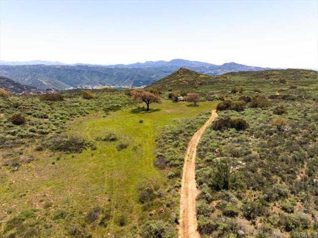 0 Rockwood Rd, Escondido CA: https://media.crmls.org/mediaz/b779ef6e-5054-4e8f-b76e-1ec09ad2e06b.jpg