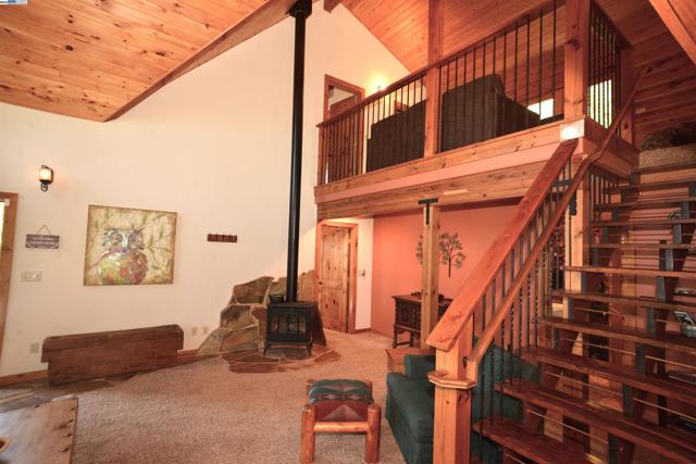 14068 Gas Canyon Rd, Nevada City CA: https://media.crmls.org/mediaz/b77a6466-13af-4033-aab2-50d6bebc0b99.jpg