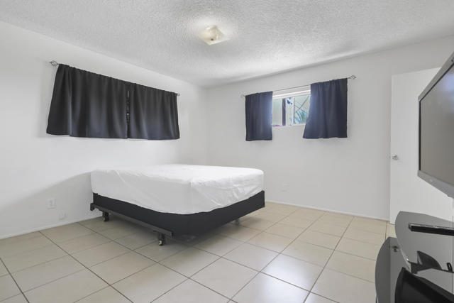 42570 Stephani Circle, Palm Desert CA: https://media.crmls.org/mediaz/b77ab234-1e8f-4359-86b2-366995f47129.jpg