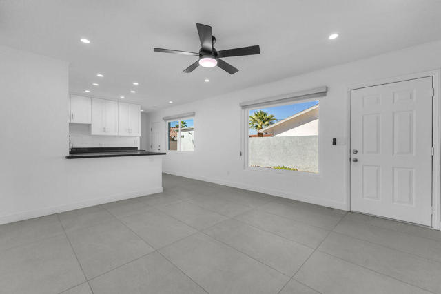 44635 San Carlos Avenue, Palm Desert CA: https://media.crmls.org/mediaz/b77bafad-2c0e-4349-9346-869e962a0c3d.jpg