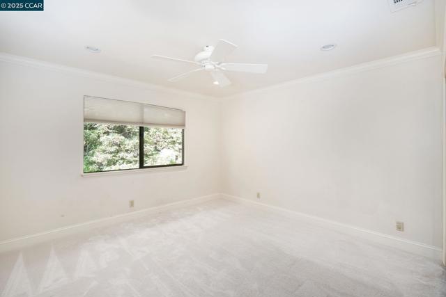 3363 Deer Hollow Drive, Danville CA: https://media.crmls.org/mediaz/b77ca47d-bbfb-4718-a577-40d851f3d21c.jpg