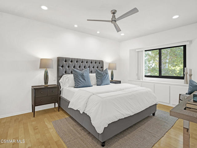 1206 S Westlake Boulevard, Westlake Village CA: https://media.crmls.org/mediaz/b77df2a1-9655-470f-806c-bcc9f5b1b731.jpg