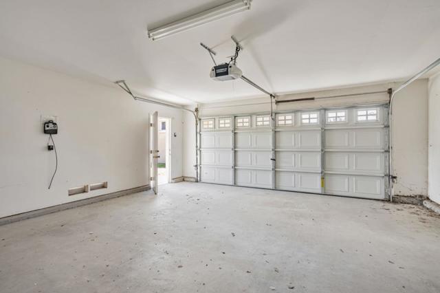 1665 Youngstown Lane, Suisun City CA: https://media.crmls.org/mediaz/b780f70f-d8c0-4ac6-9fd0-56fbbda69c93.jpg