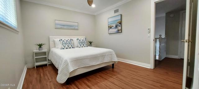 91 Magellan Street, Thousand Oaks CA: https://media.crmls.org/mediaz/b7818451-b46b-4283-8c48-8726a3c707a7.jpg