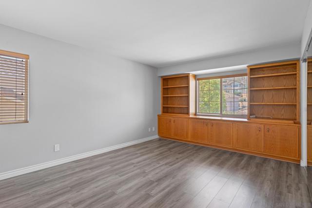 18145 Moon Song Court, Rancho Bernardo (San Diego) CA: https://media.crmls.org/mediaz/b782550b-2b25-4b50-ad1e-146b24230ed1.jpg