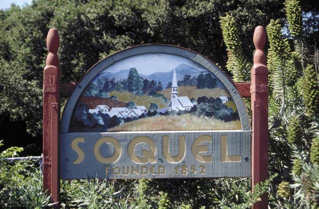 3475 N Main Street, Soquel CA: https://media.crmls.org/mediaz/b7830c00-782e-4a6d-9788-57a89e856a72.jpg