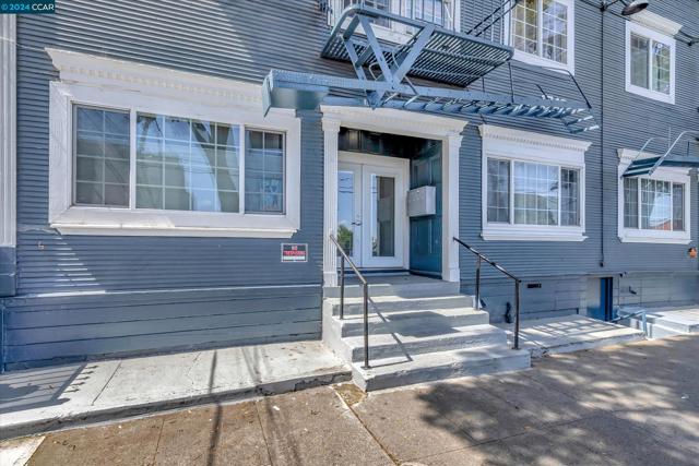 Image 4 of 59 For 1717 12th Street