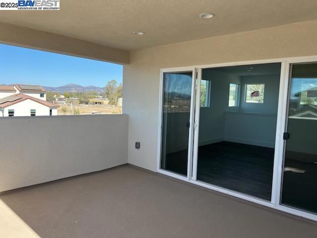 354 Sagebrush Drive, Napa CA: https://media.crmls.org/mediaz/b7848fdf-99fc-4290-8133-e2fc6985c499.jpg