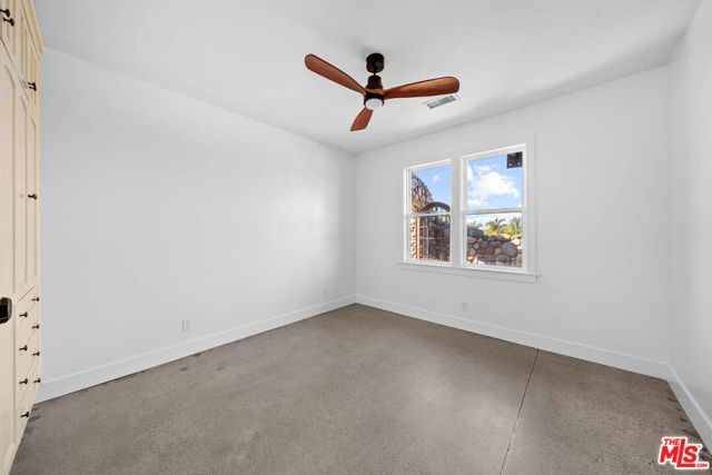 32070 Via Vera, Bonsall CA: https://media.crmls.org/mediaz/b784c3fa-3685-4855-8761-2c6e1e977f64.jpg