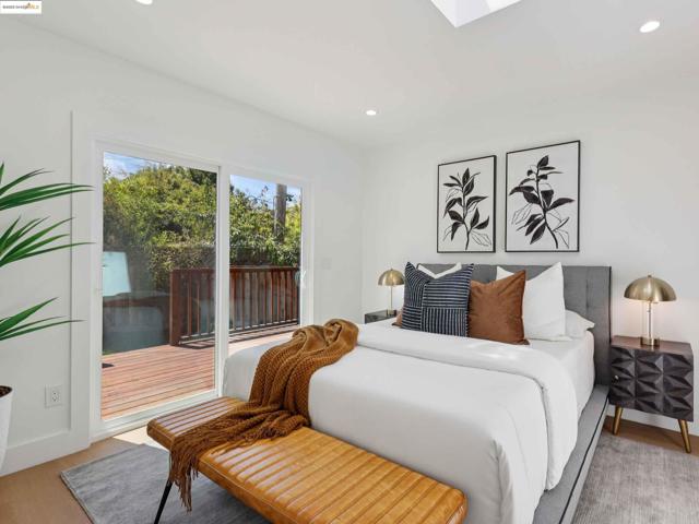 1612 Carleton St, Berkeley CA: https://media.crmls.org/mediaz/b7854e1e-ee92-47bf-b6a4-031ad7b8b89b.jpg