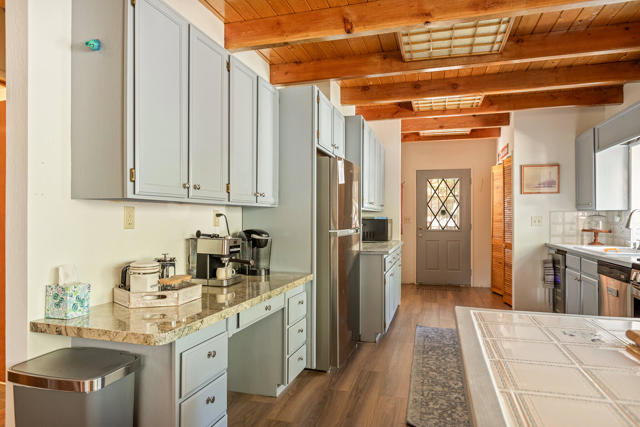 31522 Cedarwood Drive, Running Springs, CA 92382