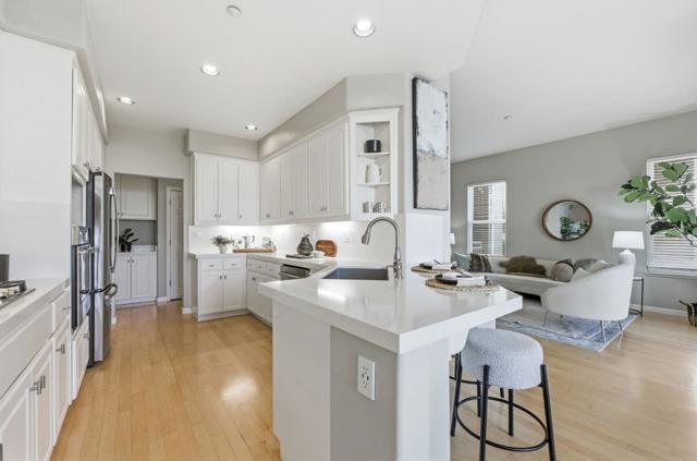 134 Cliff Swallow Court, Brisbane CA: https://media.crmls.org/mediaz/b7862a04-83c5-48f5-9df8-44623f2b5846.jpg