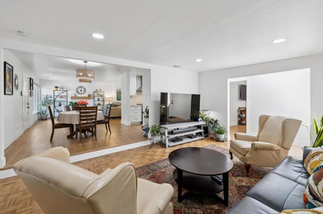 1304 Alicante Drive, Pacifica CA: https://media.crmls.org/mediaz/b78693a4-99ec-487f-80eb-31efc3ec4bf4.jpg