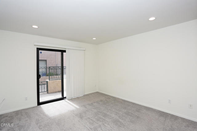 2491 Purdue Avenue, Los Angeles CA: https://media.crmls.org/mediaz/b786ac6e-29ad-4b0b-8129-7408b82fb8c4.jpg
