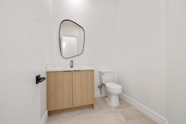 7 King Edward Court, Rancho Mirage CA: https://media.crmls.org/mediaz/b7870f7f-b955-4479-b11e-902ba1b72f11.jpg