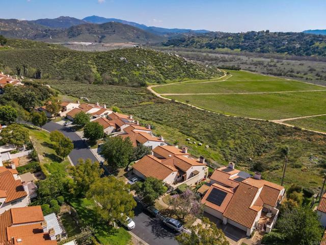 Detail Gallery Image 50 of 66 For 631 Concerto Glen, Escondido,  CA 92025 - 3 Beds | 2/1 Baths