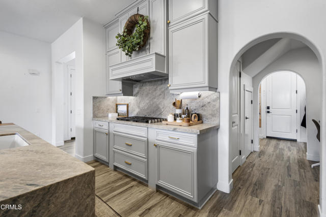 Detail Gallery Image 4 of 64 For 4173 Caribbean St, Oxnard,  CA 93035 - 4 Beds | 3 Baths