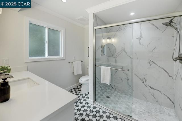 1317 Stanley Dollar Dr, Walnut Creek CA: https://media.crmls.org/mediaz/b788cdff-b77a-4bfa-8f81-a310e5a6d302.jpg