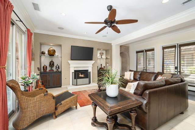 52540 Vino, La Quinta CA: https://media.crmls.org/mediaz/b788d091-5e0a-4296-9586-dc93bcb954bc.jpg