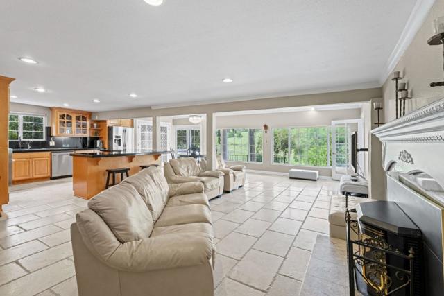 17480 Hoot Owl Way, Morgan Hill CA: https://media.crmls.org/mediaz/b788f0c5-c33b-47e9-afbf-4a7f2cb18dd3.jpg