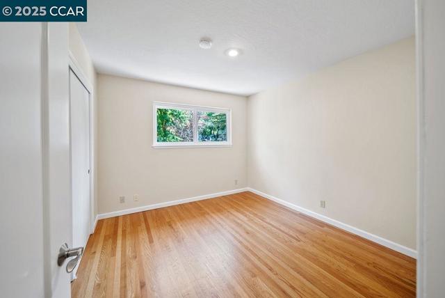 53 Brookside Rd., Orinda CA: https://media.crmls.org/mediaz/b7892fe0-a0dd-48e6-adab-4ad1590d6fa0.jpg