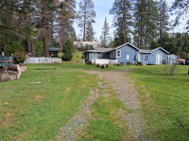 20920 Sunset Way, Colfax CA: https://media.crmls.org/mediaz/b78a25dd-127c-4644-9d30-817babc0517a.jpg