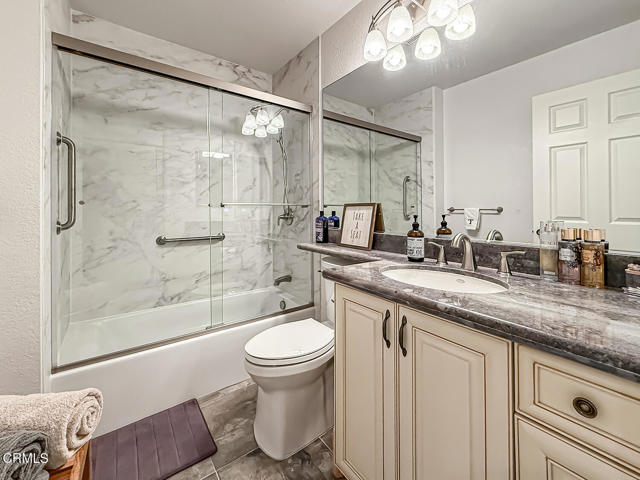 5965 Paseo Encantada, Camarillo CA: https://media.crmls.org/mediaz/b78b9c95-811b-480e-9d22-d49ef16f5a2d.jpg