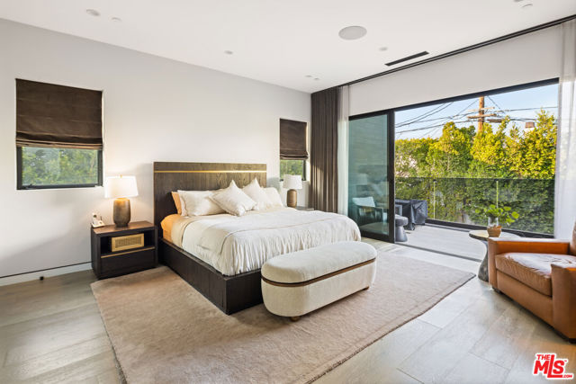 1562 Ensley Avenue, Los Angeles CA: https://media.crmls.org/mediaz/b78cf7d3-eea1-41de-8621-7d0052f37508.jpg