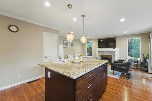 3821 Abbey Court, Campbell CA: https://media.crmls.org/mediaz/b78e9195-f7d1-4d6c-a1f0-bd2549e52ef8.jpg